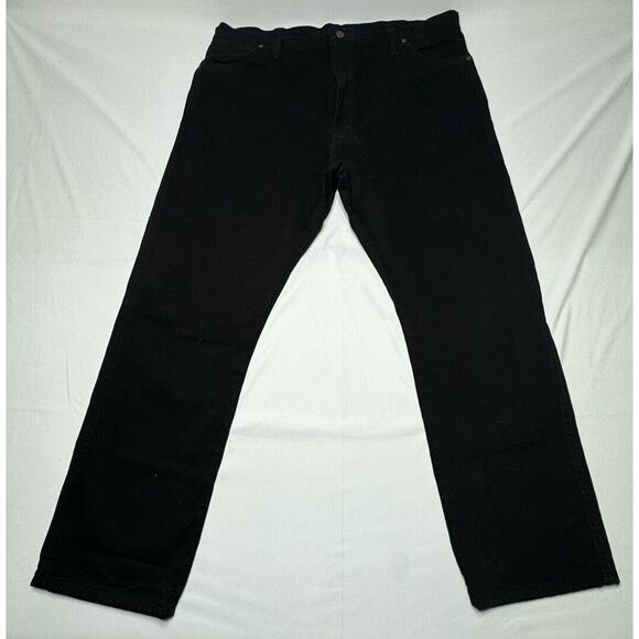 Wrangler Other - Wrangler Men's 1013MWZWK Regular Fit Straight Leg Black Jeans - Size 42x30*